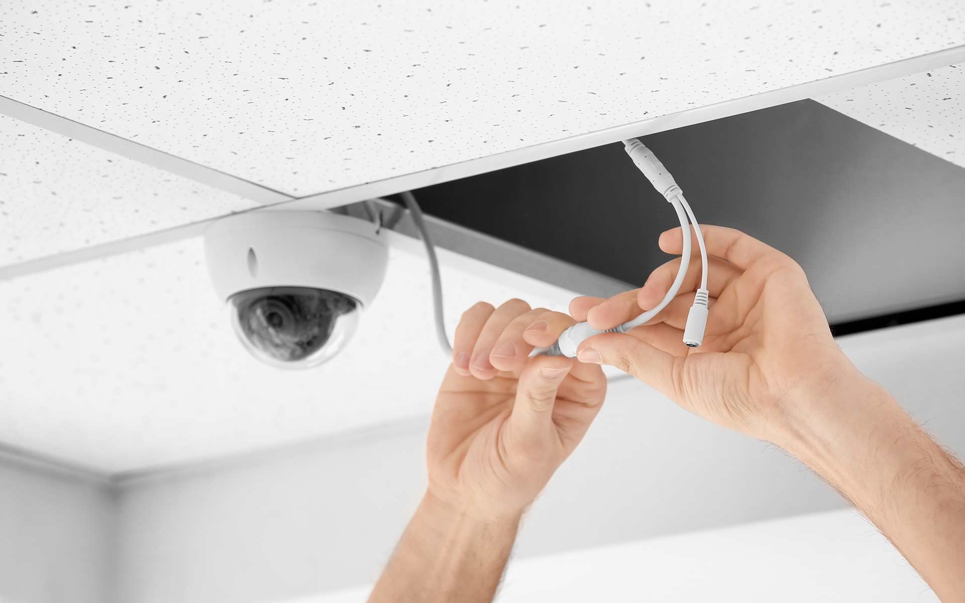 A2B Electrical's electricians can wire up CCTV cameras for properties in Stevenage and the local area. 